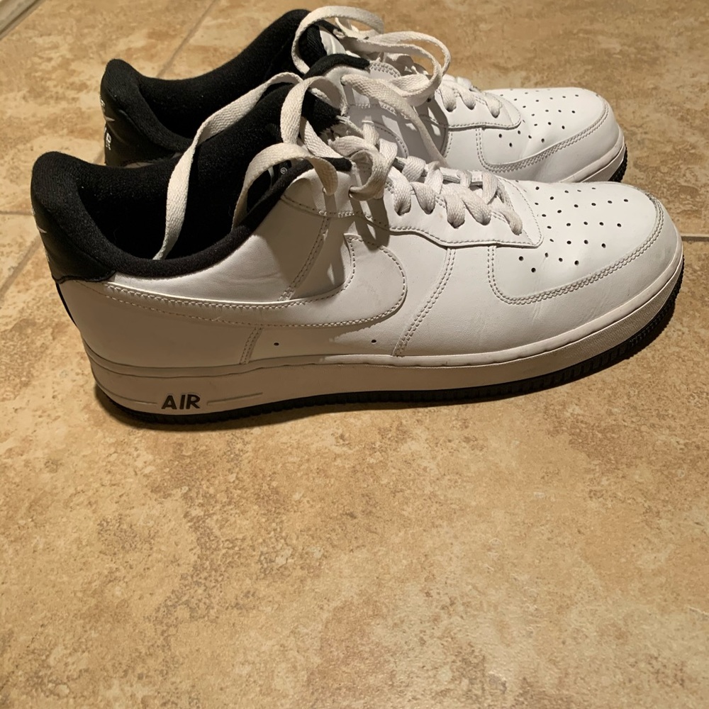 Nike Air Force 1
